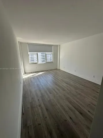 5600 Collins Avenue Miami Beach FL 33140