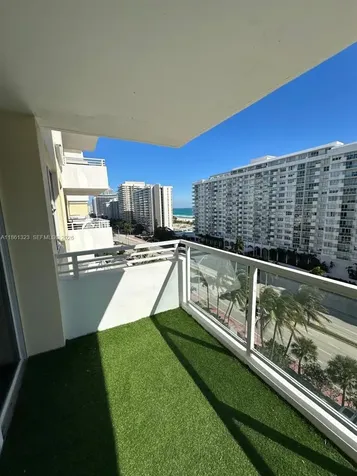 5600 Collins Avenue Miami Beach FL 33140