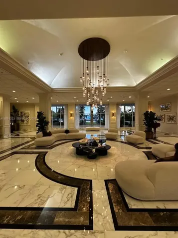 5600 Collins Avenue Miami Beach FL 33140