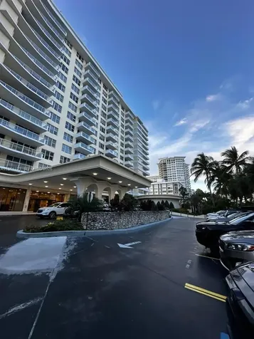 5600 Collins Avenue Miami Beach FL 33140