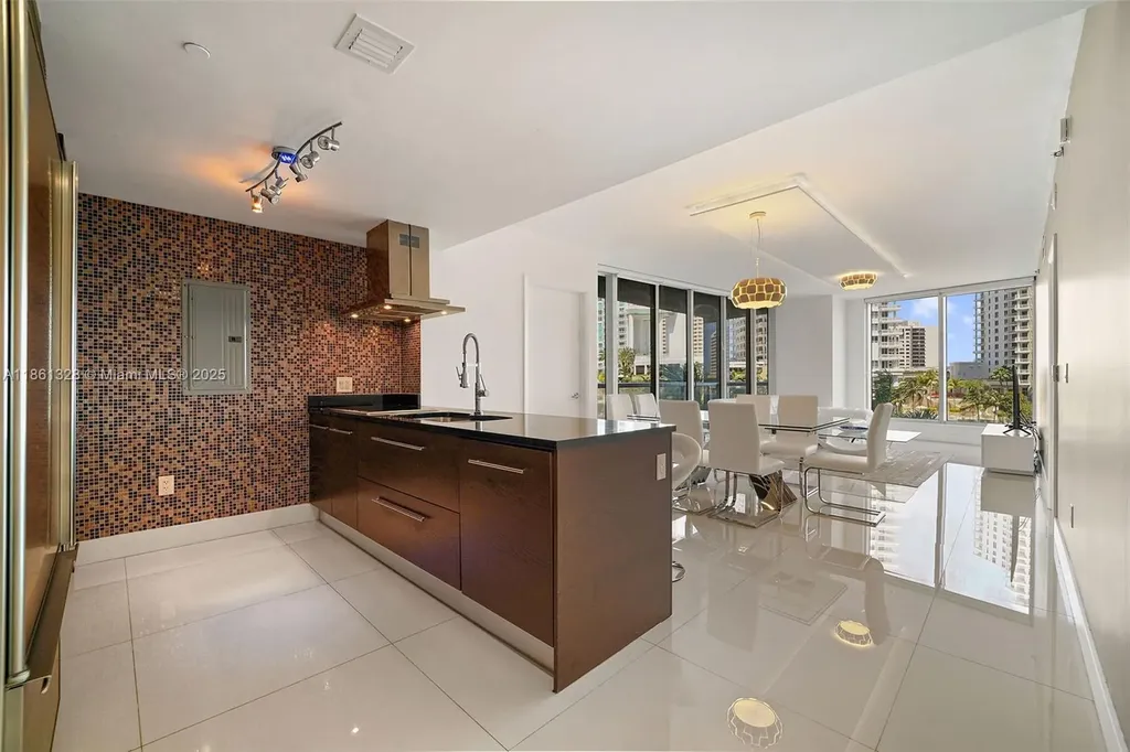 495 Brickell Avenue Miami FL 33131