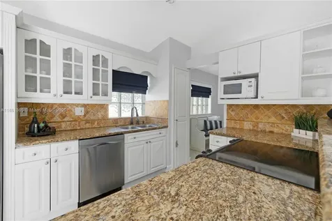 491 SW 203rd Avenue Pembroke Pines FL 33029
