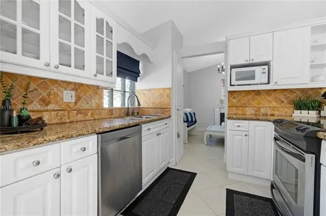 491 SW 203rd Avenue Pembroke Pines FL 33029