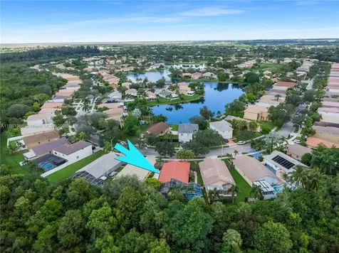 491 SW 203rd Avenue Pembroke Pines FL 33029