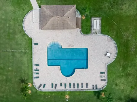 491 SW 203rd Avenue Pembroke Pines FL 33029