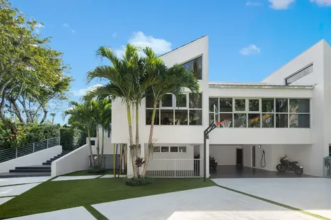 144 N Prospect Drive Coral Gables FL 33133