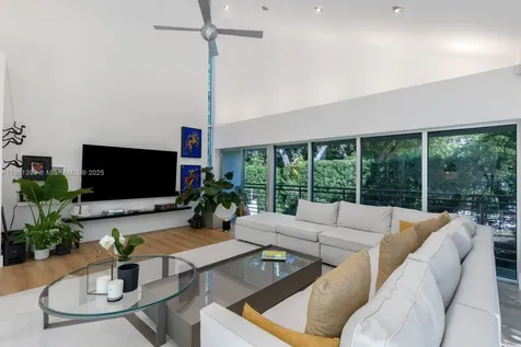 144 N Prospect Drive Coral Gables FL 33133