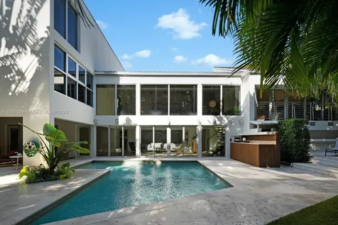 144 N Prospect Drive Coral Gables FL 33133