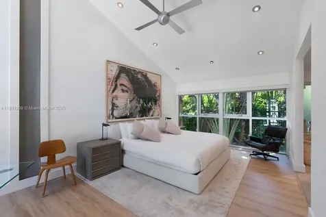 144 N Prospect Drive Coral Gables FL 33133
