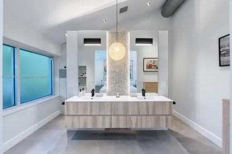 144 N Prospect Drive Coral Gables FL 33133