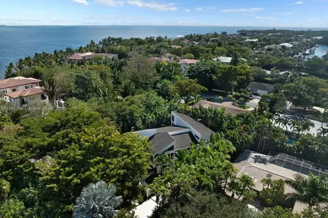 144 N Prospect Drive Coral Gables FL 33133