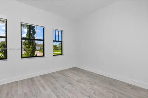 11125 N Sierra Ranch Drive Davie FL 33324