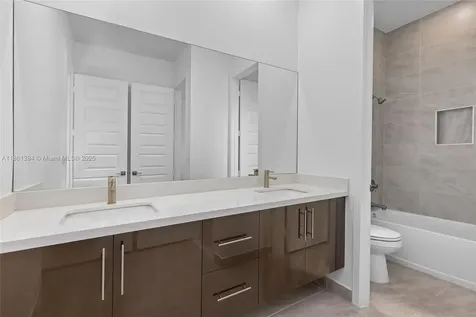 11125 N Sierra Ranch Drive Davie FL 33324