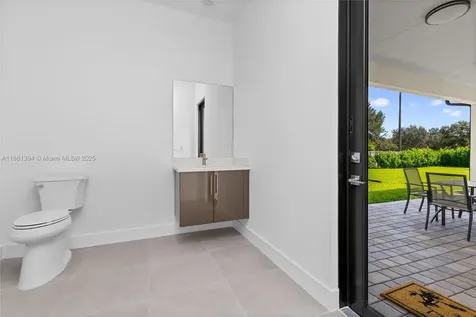 11125 N Sierra Ranch Drive Davie FL 33324