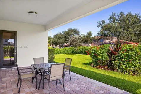 11125 N Sierra Ranch Drive Davie FL 33324