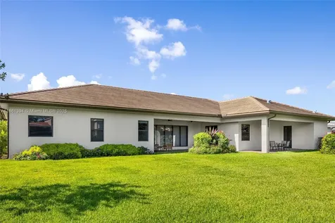 11125 N Sierra Ranch Drive Davie FL 33324
