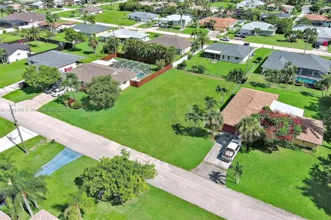 225 SW 46th Terrace Cape Coral FL 33914