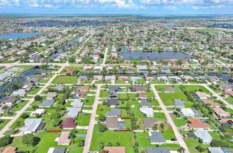 225 SW 46th Terrace Cape Coral FL 33914