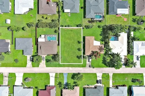 225 SW 46th Terrace Cape Coral FL 33914
