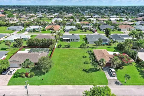 225 SW 46th Terrace Cape Coral FL 33914