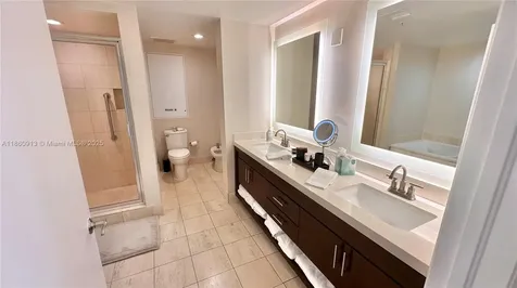Sunny Isles Beach FL 33160