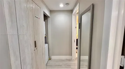 Sunny Isles Beach FL 33160