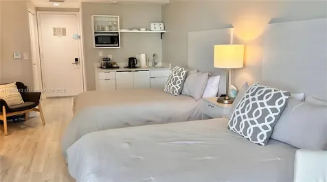 Sunny Isles Beach FL 33160
