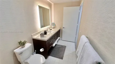 Sunny Isles Beach FL 33160