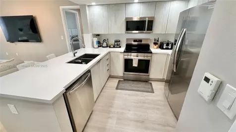 Sunny Isles Beach FL 33160