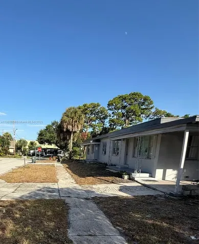 501 Wendell Road Fort Pierce FL 34950