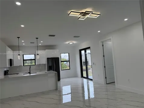 3109 9 Th Street SW Lehigh Acres FL 33976