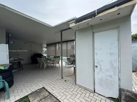4341 SW 14th Street Miami FL 33134