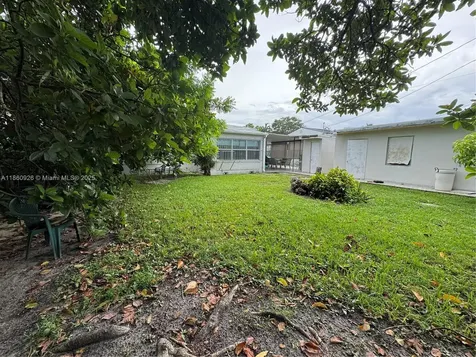 4341 SW 14th Street Miami FL 33134