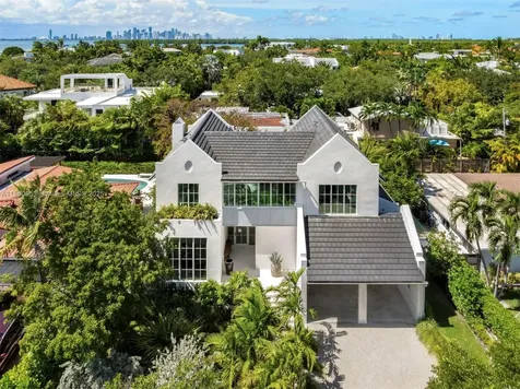 261 Greenwood Drive Key Biscayne FL 33149