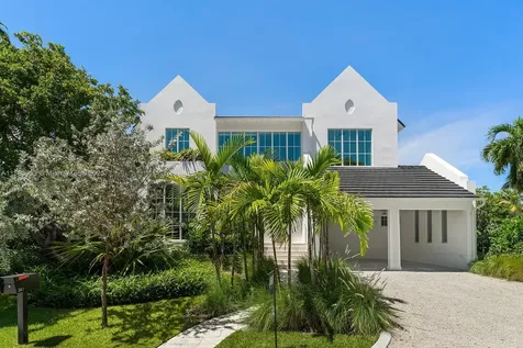 261 Greenwood Drive Key Biscayne FL 33149