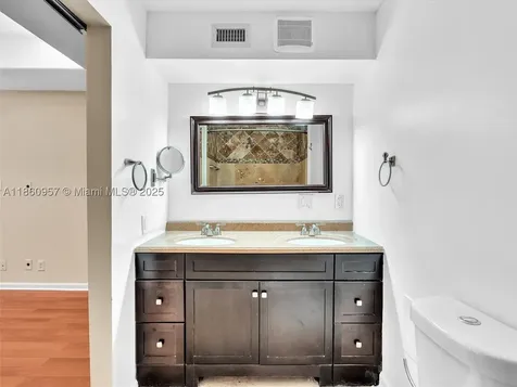 3853 Tree Top Drive Weston FL 33332