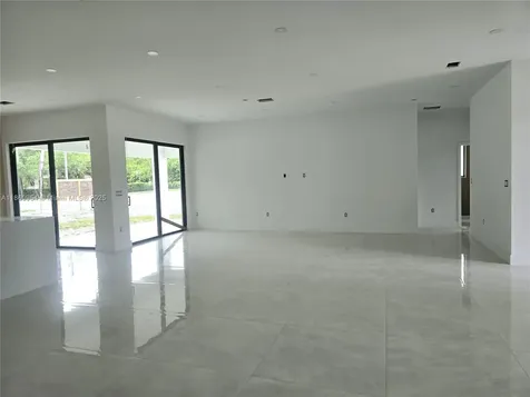 28361 SW 172nd Court Miami FL 33030