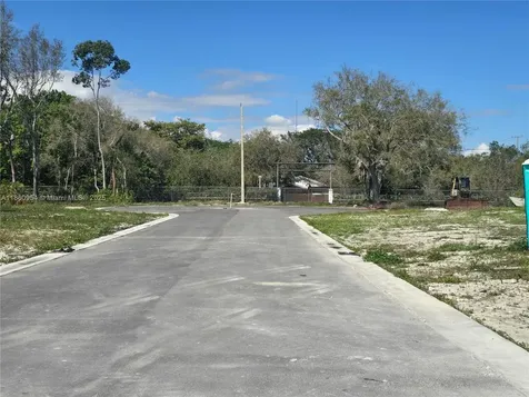 28361 SW 172nd Court Miami FL 33030