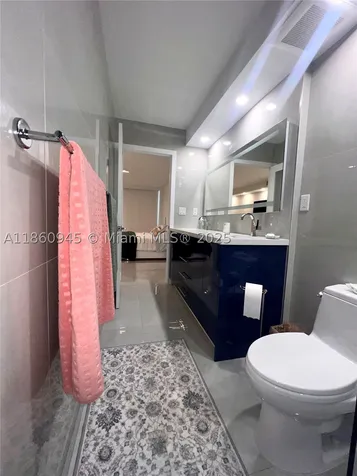 100 Bayview Drive Sunny Isles Beach FL 33160