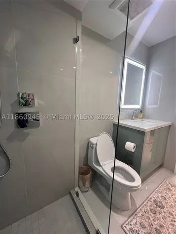 100 Bayview Drive Sunny Isles Beach FL 33160