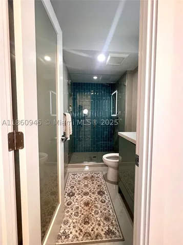 100 Bayview Drive Sunny Isles Beach FL 33160
