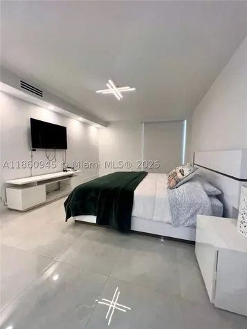 100 Bayview Drive Sunny Isles Beach FL 33160