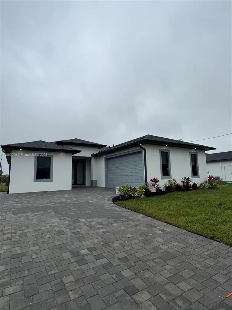 3107 9 Th Street SW Lehigh Acres FL 33976