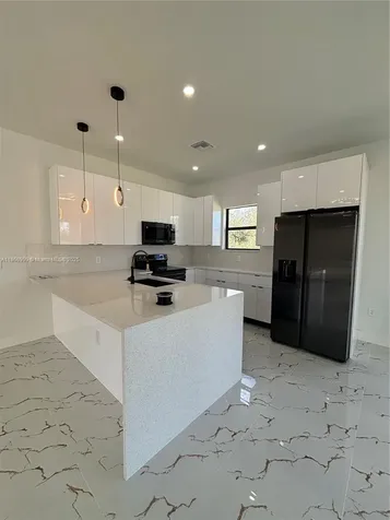 3107 9 Th Street SW Lehigh Acres FL 33976
