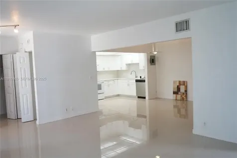 2800 S University Drive Davie FL 33328