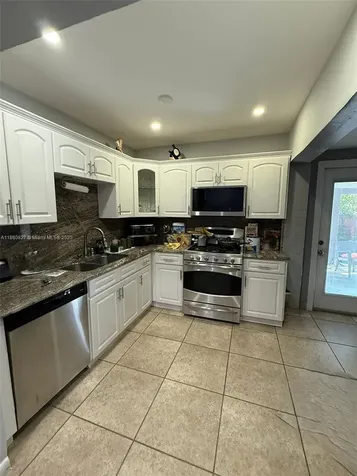 7330 NW 6th Street Miami FL 33126