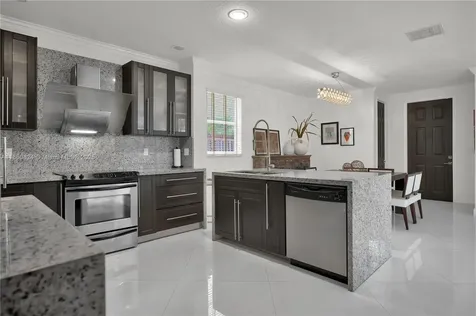 8913 SW 206th Street Cutler Bay FL 33189