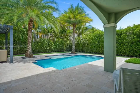 8913 SW 206th Street Cutler Bay FL 33189