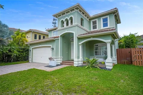 8913 SW 206th Street Cutler Bay FL 33189