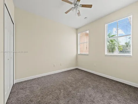 1383 SE 26th Avenue Homestead FL 33035